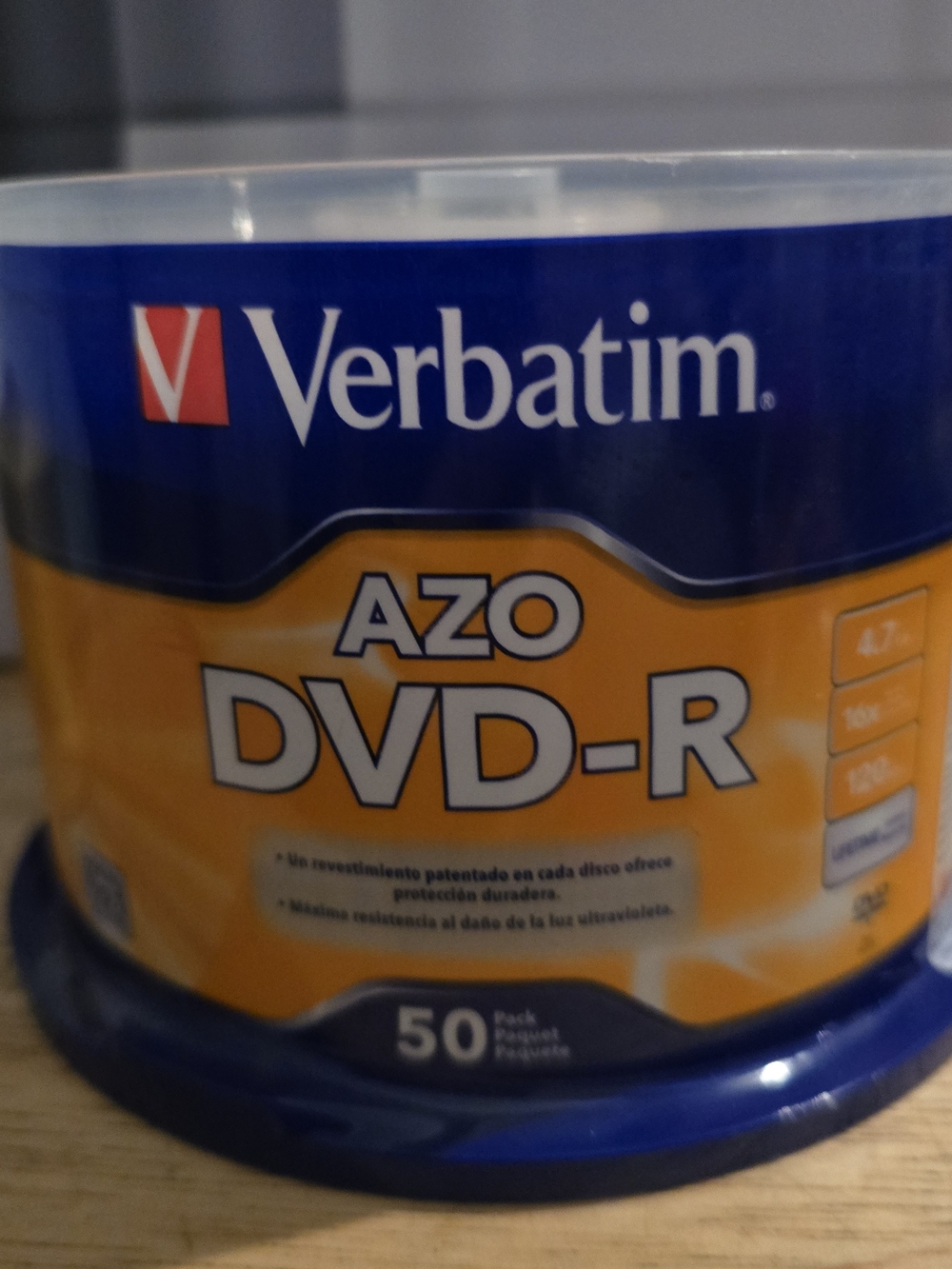 Verbatim AZO DVD-R 50-Pack - Blue and Orange Spindle